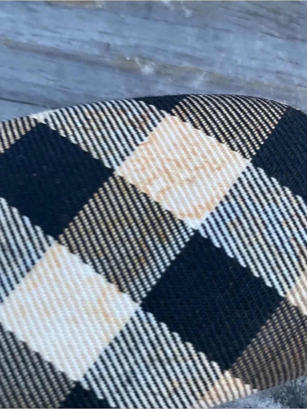 Burberry pls pics minor